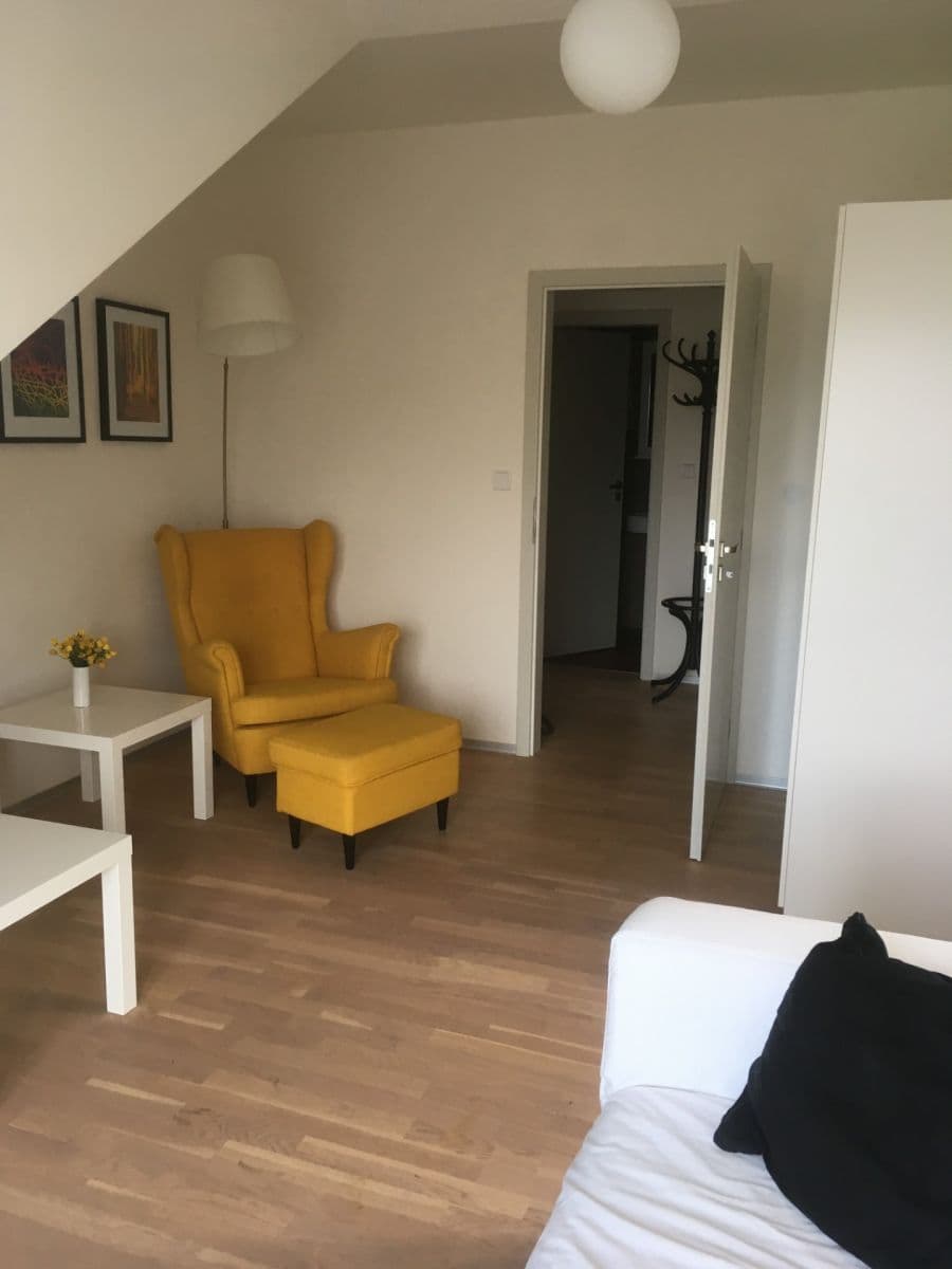 Predaj bytu 1-izbový 58 m², Velvarská, Praha, Praha Predaj bytu 1-izbový 58 m², Velvarská, Praha, Praha