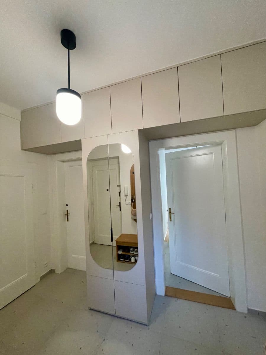 Prenájom bytu 2-izbový 50 m², Baranova, Praha, Praha Prenájom bytu 2-izbový 50 m², Baranova, Praha, Praha