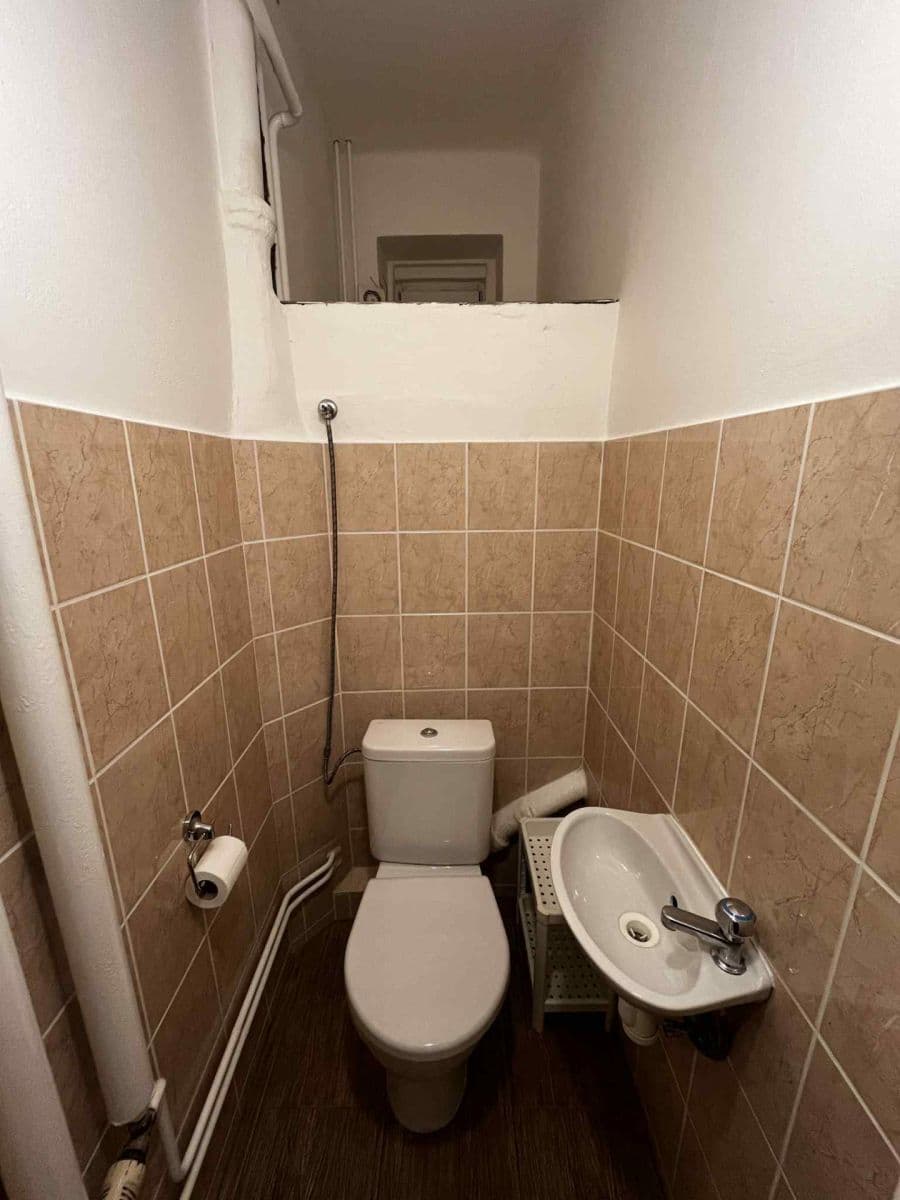 Prenájom bytu 2-izbový 60 m², Zvonická, Praha, Praha Prenájom bytu 2-izbový 60 m², Zvonická, Praha, Praha