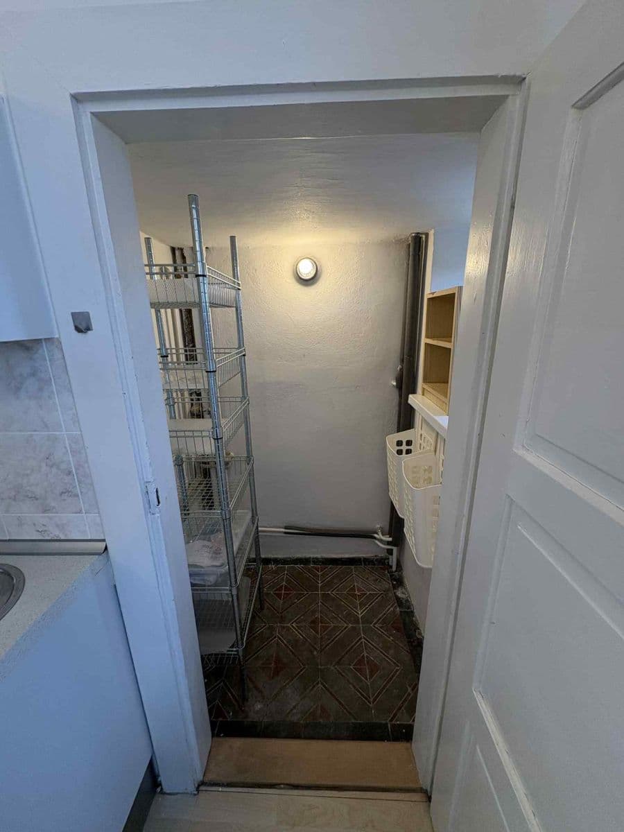 Prenájom bytu 2-izbový 60 m², Zvonická, Praha, Praha Prenájom bytu 2-izbový 60 m², Zvonická, Praha, Praha