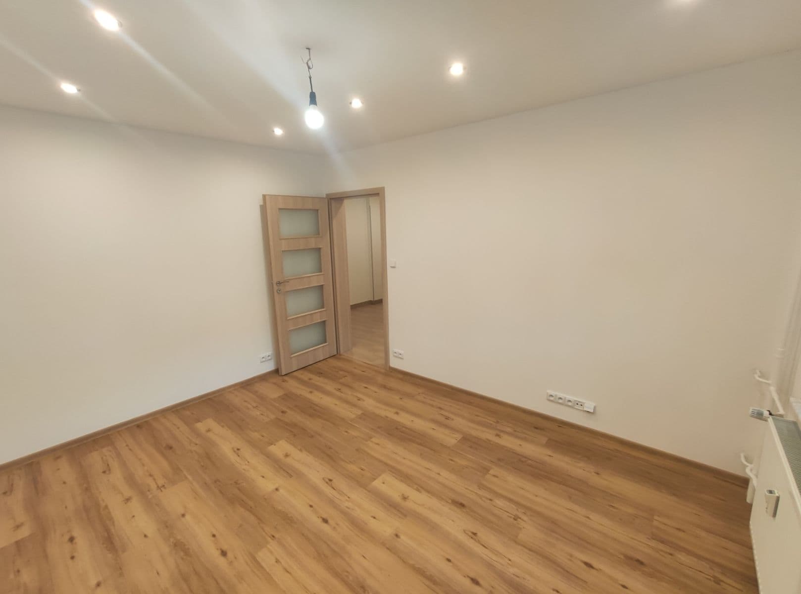 Prenájom bytu 2-izbový 56 m², Závodní, Ostrava, Moravskoslezský kraj Prenájom bytu 2-izbový 56 m², Závodní, Ostrava, Moravskoslezský kraj