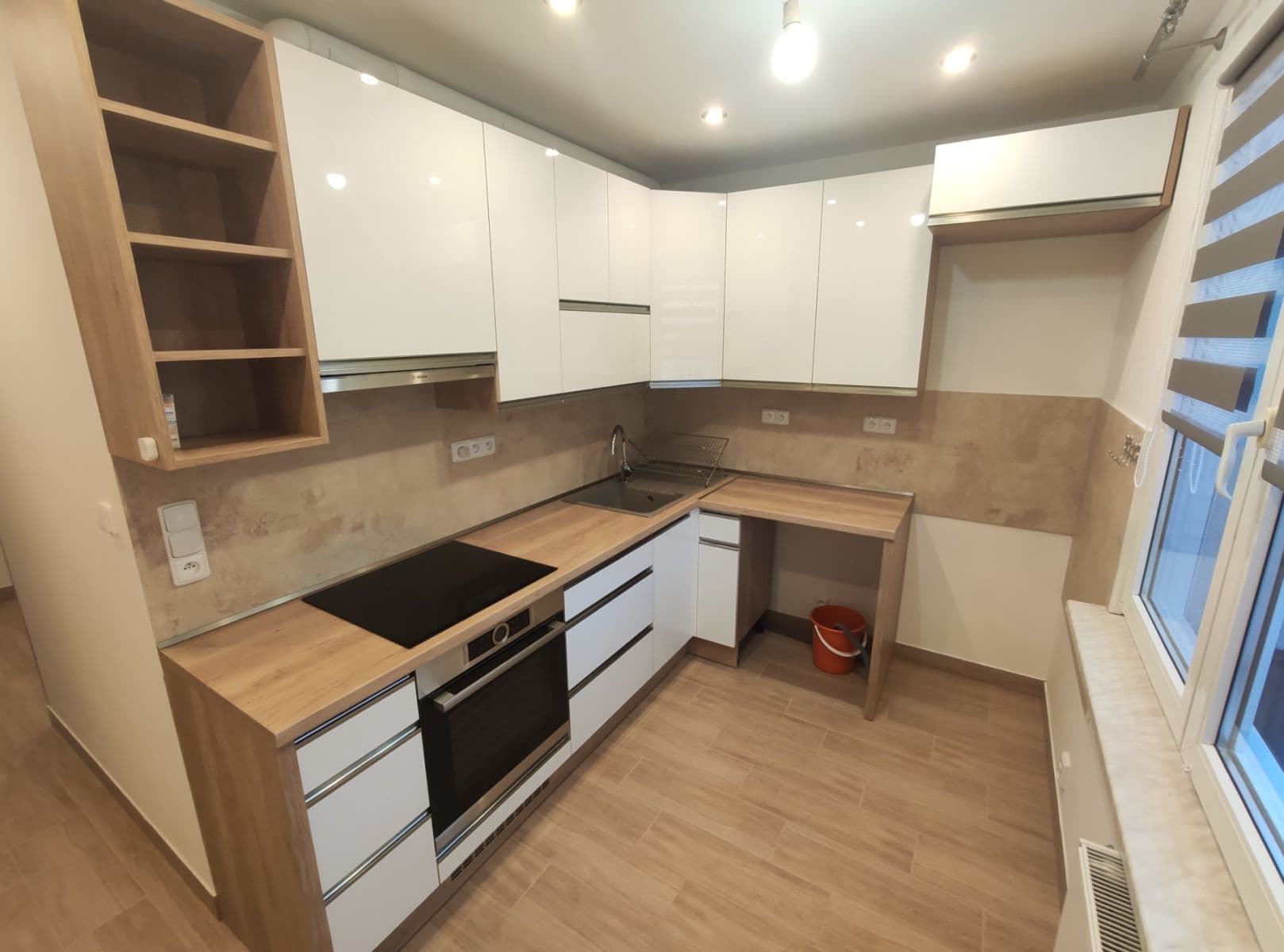 Prenájom bytu 2-izbový 56 m², Závodní, Ostrava, Moravskoslezský kraj Prenájom bytu 2-izbový 56 m², Závodní, Ostrava, Moravskoslezský kraj