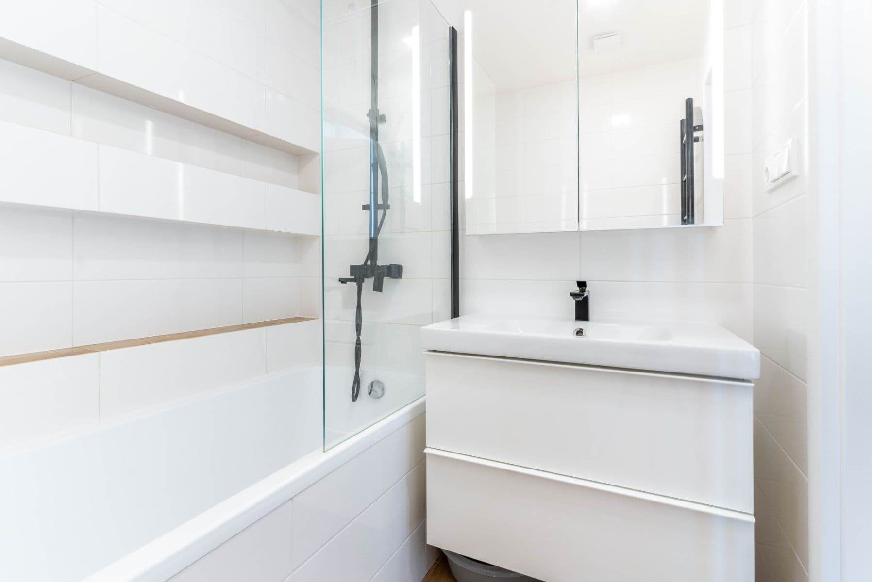 Prenájom bytu 3-izbový 66 m², Pomořanská, Praha, Praha Prenájom bytu 3-izbový 66 m², Pomořanská, Praha, Praha