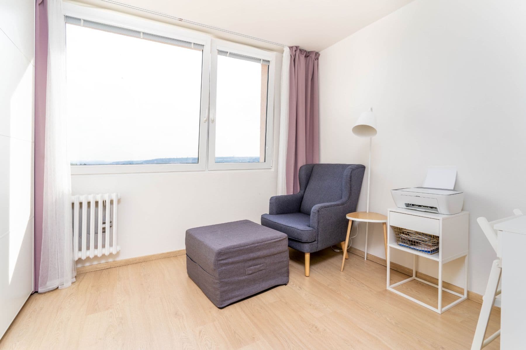 Prenájom bytu 3-izbový 66 m², Pomořanská, Praha, Praha Prenájom bytu 3-izbový 66 m², Pomořanská, Praha, Praha