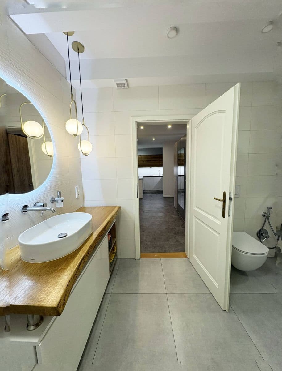 Predaj bytu 2-izbový 65 m², Matoušova, Praha, Praha Predaj bytu 2-izbový 65 m², Matoušova, Praha, Praha