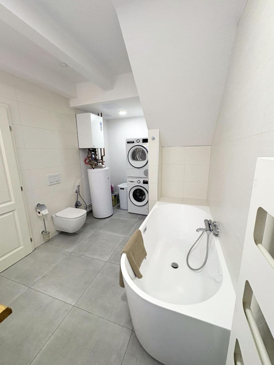 Predaj bytu 2-izbový 65 m², Matoušova, Praha, Praha Predaj bytu 2-izbový 65 m², Matoušova, Praha, Praha