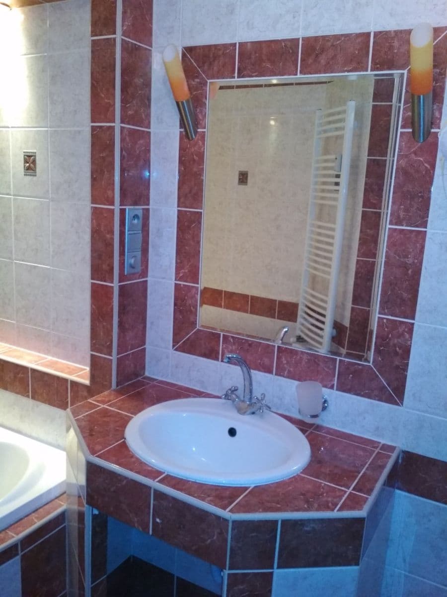 Prenájom bytu 2-izbový 52 m², kpt. Nálepky, Olomouc, Olomoucký kraj Prenájom bytu 2-izbový 52 m², kpt. Nálepky, Olomouc, Olomoucký kraj