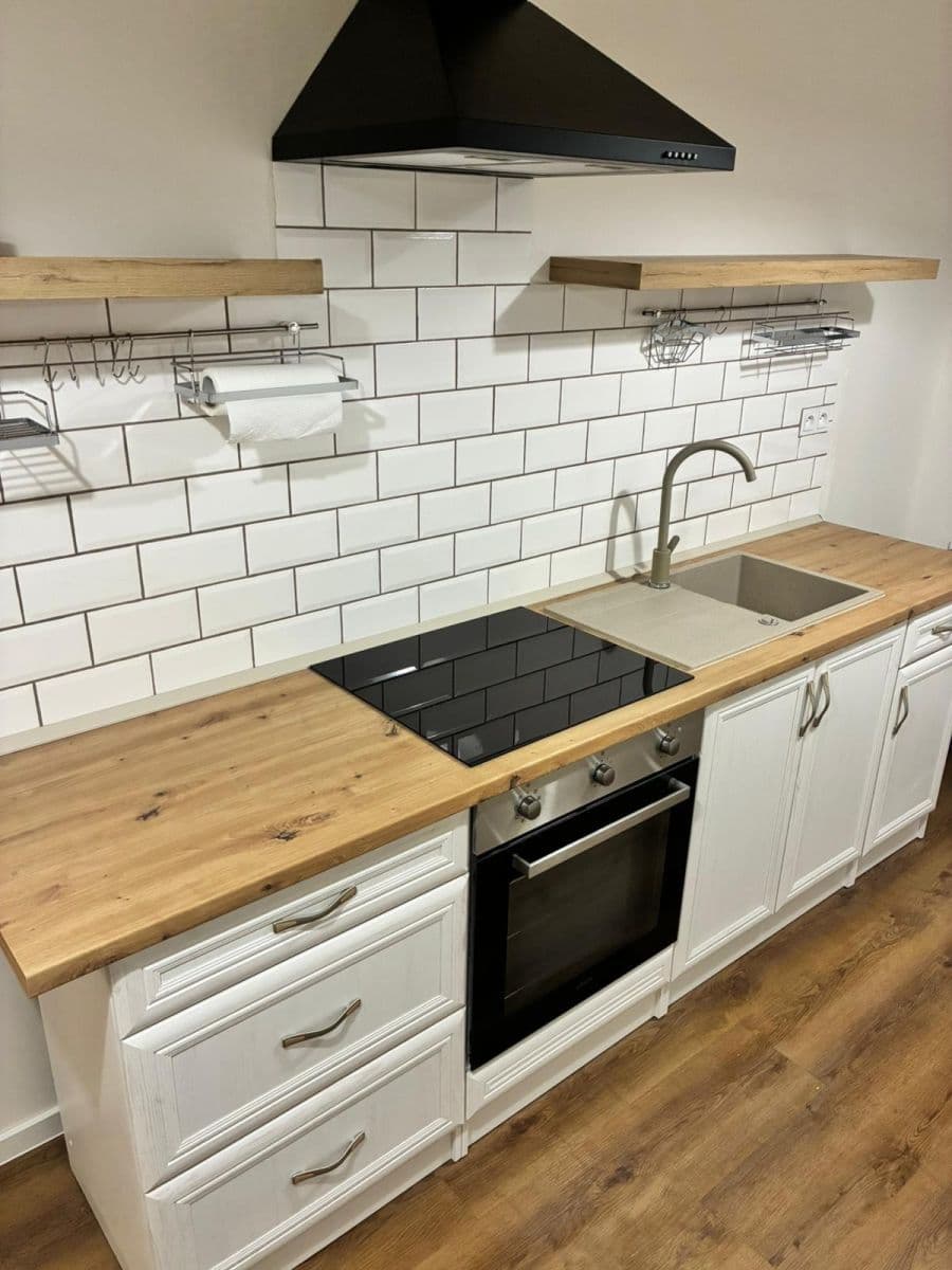 Prenájom bytu 1-izbový 40 m², Na Mokřině, Praha, Praha Prenájom bytu 1-izbový 40 m², Na Mokřině, Praha, Praha