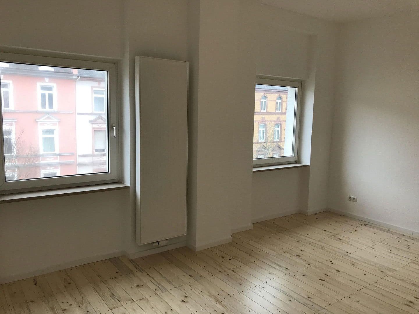 Prenájom bytu 2-izbový 45 m², Friedberger Landstraße 85, Frankfurt am Main, Hesensko Prenájom bytu 2-izbový 45 m², Friedberger Landstraße 85, Frankfurt am Main, Hesensko