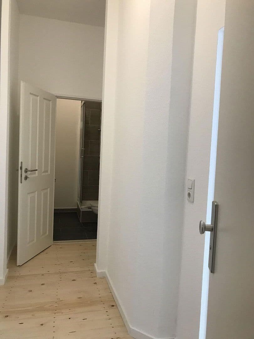 Prenájom bytu 2-izbový 45 m², Friedberger Landstraße 85, Frankfurt am Main, Hesensko Prenájom bytu 2-izbový 45 m², Friedberger Landstraße 85, Frankfurt am Main, Hesensko