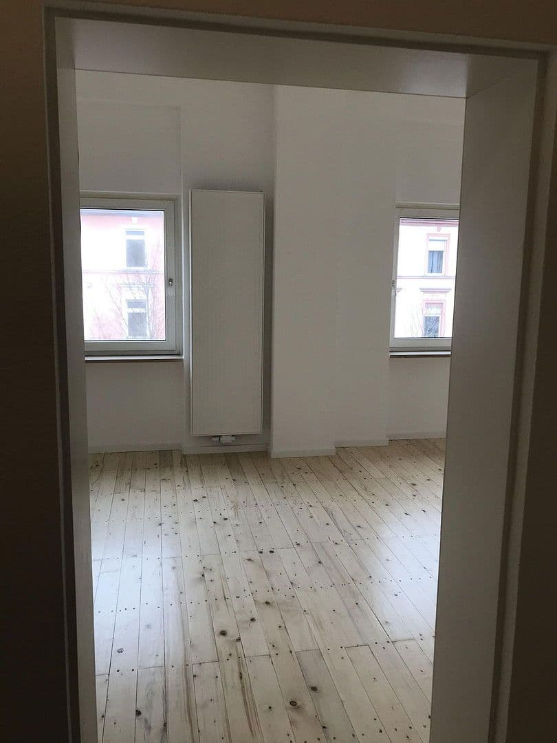 Prenájom bytu 2-izbový 45 m², Friedberger Landstraße 85, Frankfurt am Main, Hesensko Prenájom bytu 2-izbový 45 m², Friedberger Landstraße 85, Frankfurt am Main, Hesensko