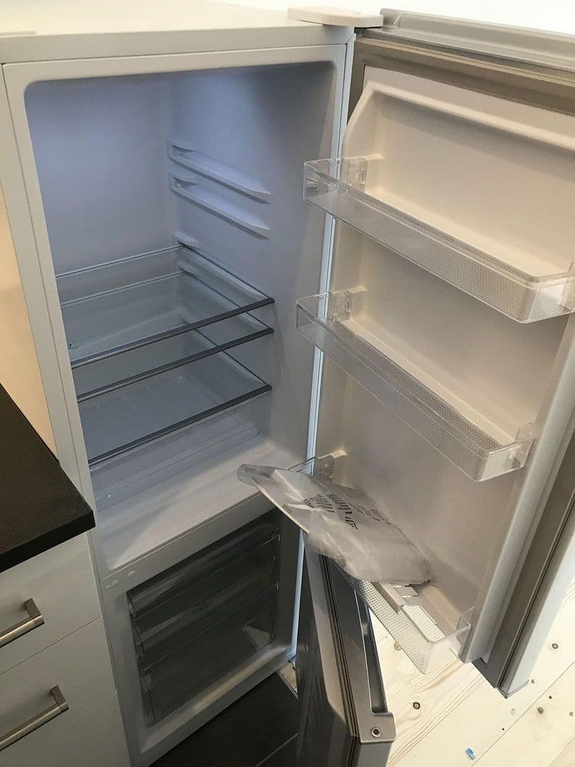 Prenájom bytu 2-izbový 45 m², Friedberger Landstraße 85, Frankfurt am Main, Hesensko Prenájom bytu 2-izbový 45 m², Friedberger Landstraße 85, Frankfurt am Main, Hesensko