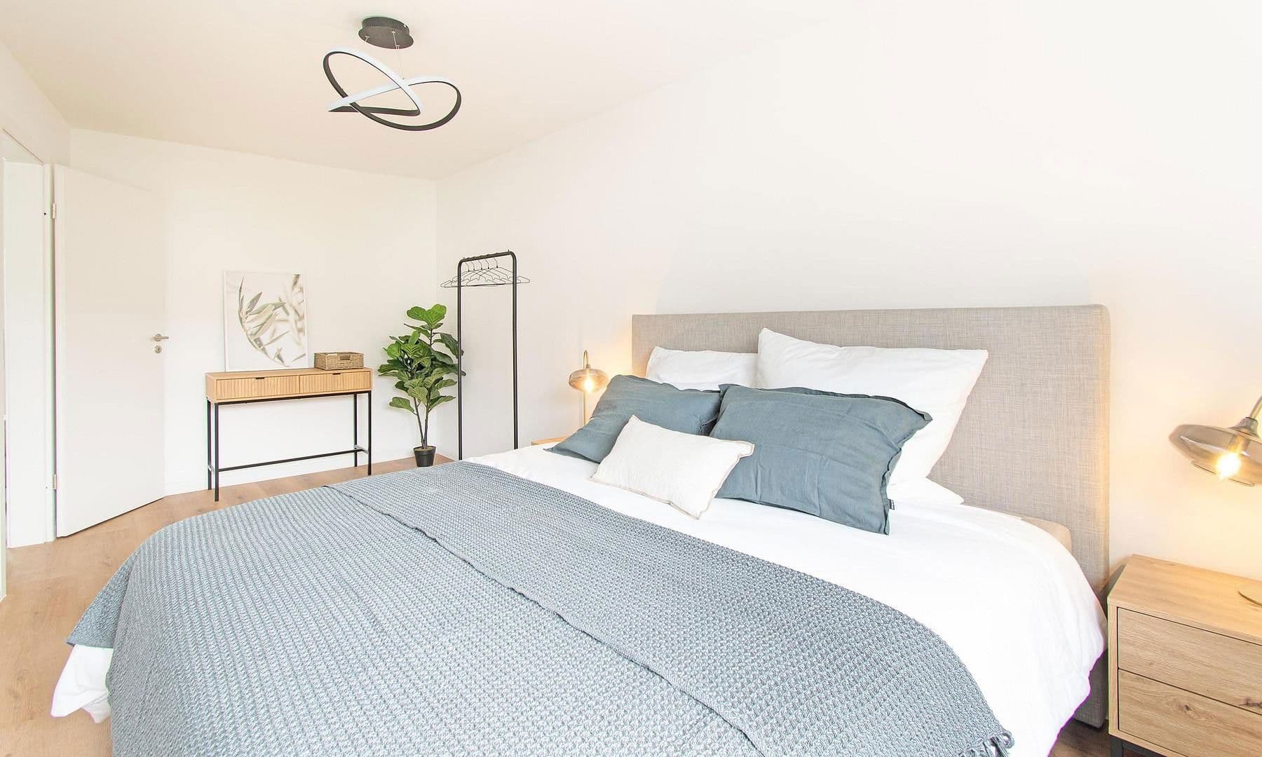 Predaj domu 115 m², pozemek 250 m², wallburgastraße, Erlangen, Bavorsko Predaj domu 115 m², pozemek 250 m², wallburgastraße, Erlangen, Bavorsko