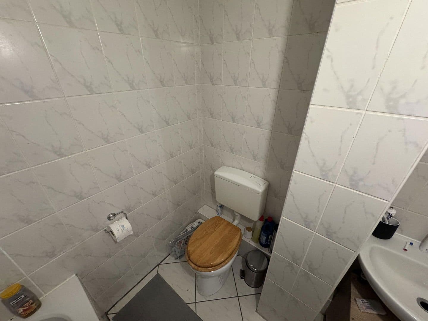 Prenájom bytu 2-izbový 44 m², Friedberger Landstraße 85, Frankfurt am Main, Hesensko Prenájom bytu 2-izbový 44 m², Friedberger Landstraße 85, Frankfurt am Main, Hesensko