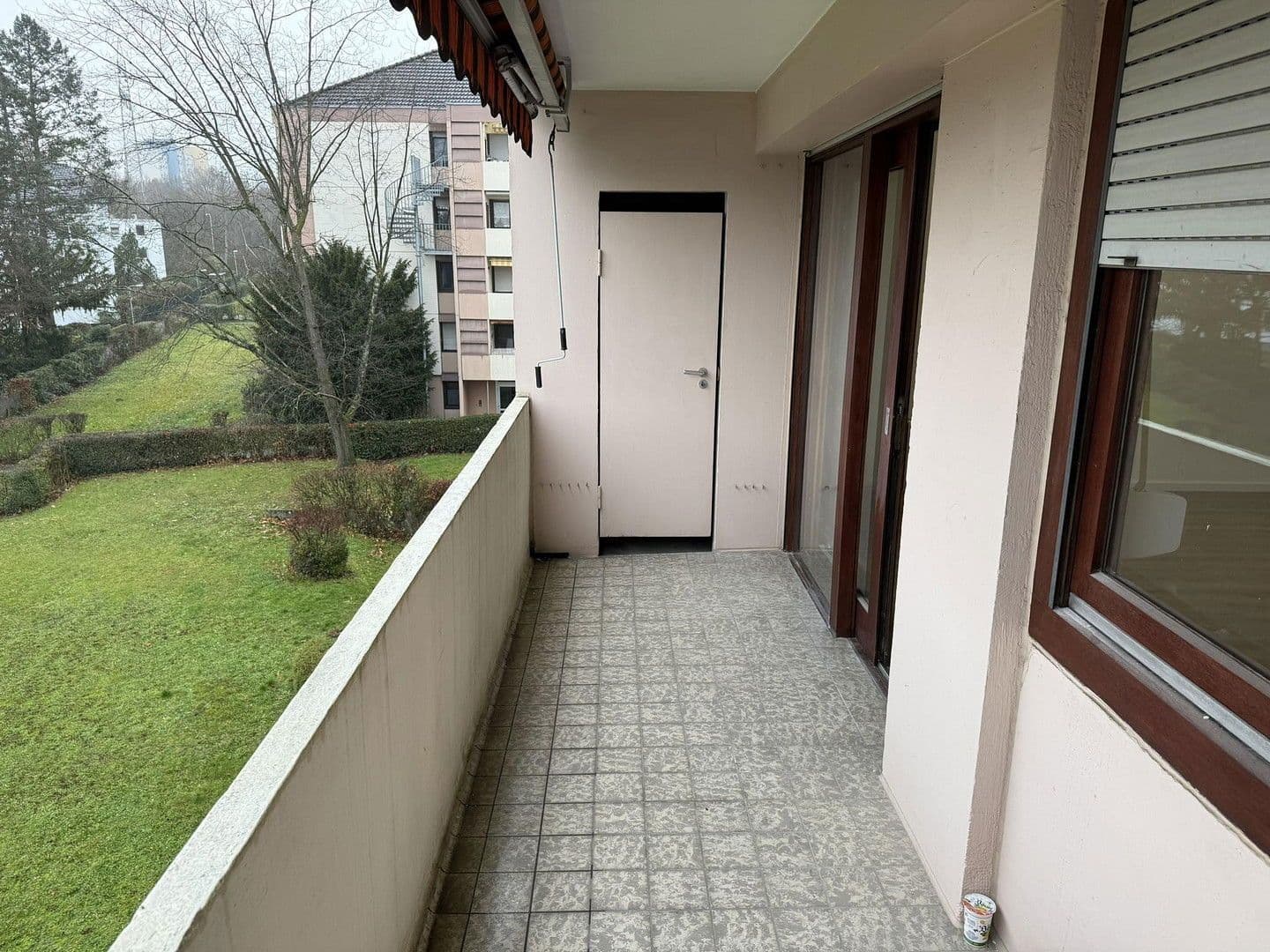 Prenájom bytu 3-izbový 88 m², Friedrich-Ebert-Str. 17, Schwalbach am Taunus, Hesensko Prenájom bytu 3-izbový 88 m², Friedrich-Ebert-Str. 17, Schwalbach am Taunus, Hesensko