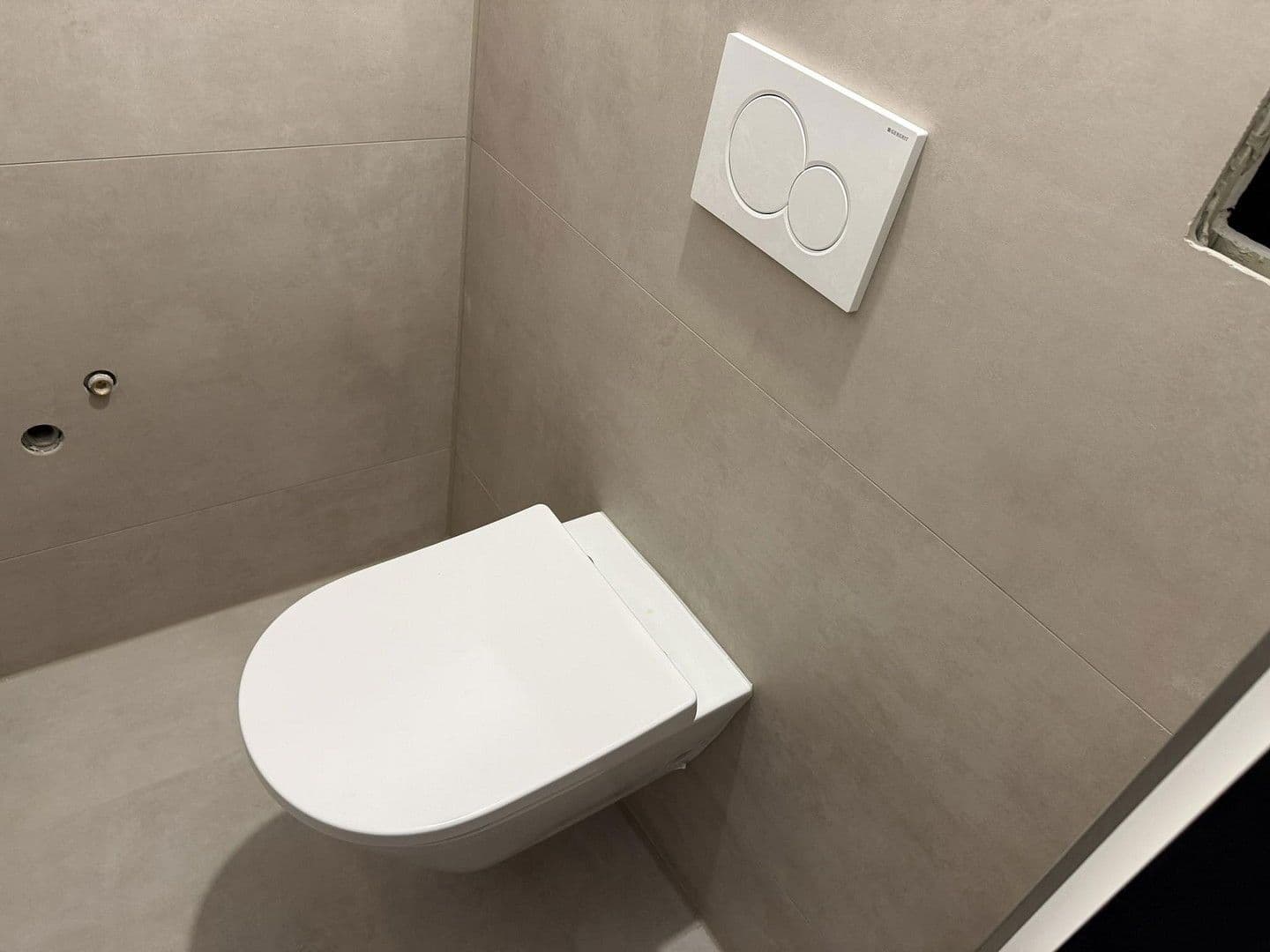 Prenájom bytu 3-izbový 88 m², Friedrich-Ebert-Str. 17, Schwalbach am Taunus, Hesensko Prenájom bytu 3-izbový 88 m², Friedrich-Ebert-Str. 17, Schwalbach am Taunus, Hesensko