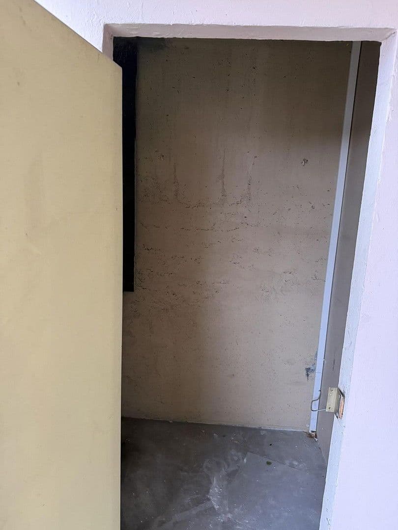 Prenájom bytu 3-izbový 88 m², Friedrich-Ebert-Str. 17, Schwalbach am Taunus, Hesensko Prenájom bytu 3-izbový 88 m², Friedrich-Ebert-Str. 17, Schwalbach am Taunus, Hesensko