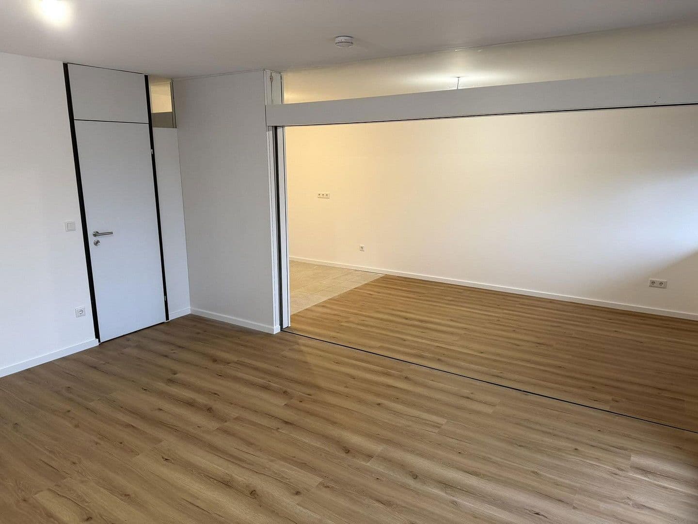 Prenájom bytu 3-izbový 88 m², Friedrich-Ebert-Str. 17, Schwalbach am Taunus, Hesensko Prenájom bytu 3-izbový 88 m², Friedrich-Ebert-Str. 17, Schwalbach am Taunus, Hesensko