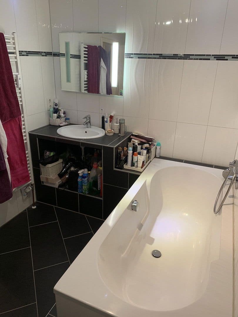 Predaj bytu 2-izbový 65 m², Hamburg, Hamburg Predaj bytu 2-izbový 65 m², Hamburg, Hamburg