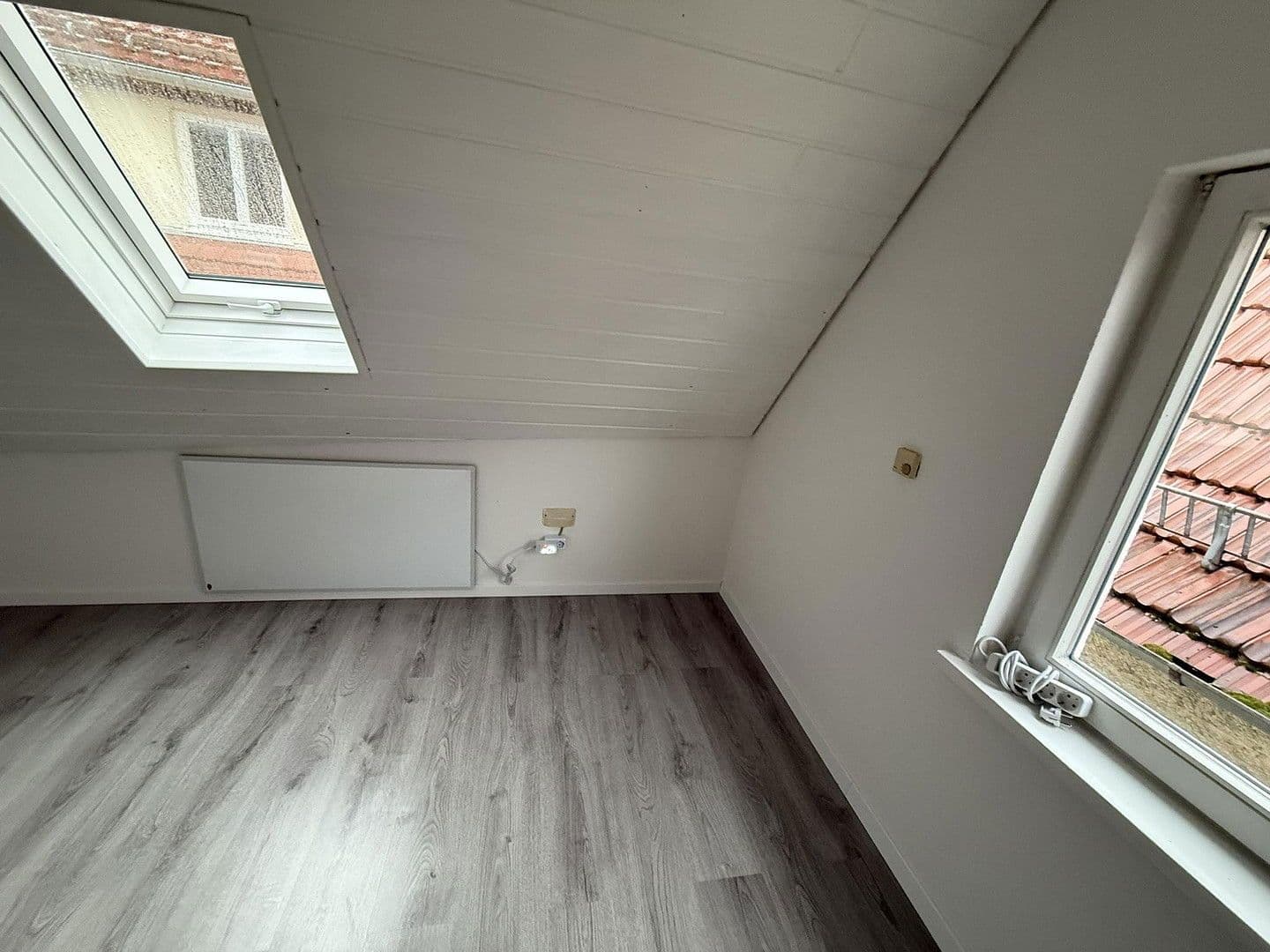 Prenájom bytu 3-izbový 52 m², Schloßstraße 40, Gundelsheim, Bádensko-Wurttembersko Prenájom bytu 3-izbový 52 m², Schloßstraße 40, Gundelsheim, Bádensko-Wurttembersko