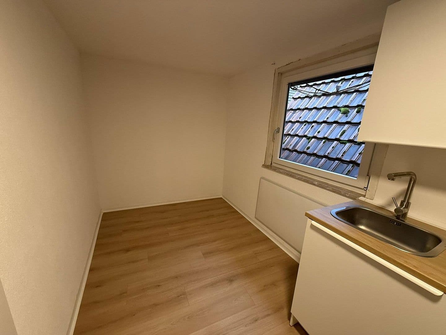 Prenájom bytu 2-izbový 62 m², Schloßstraße 40, Gundelsheim, Bádensko-Wurttembersko Prenájom bytu 2-izbový 62 m², Schloßstraße 40, Gundelsheim, Bádensko-Wurttembersko