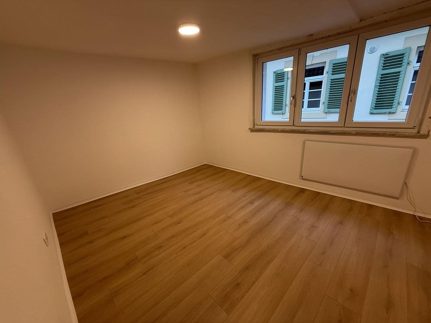 Prenájom bytu 2-izbový 62 m², Schloßstraße 40, Gundelsheim, Bádensko-Wurttembersko Prenájom bytu 2-izbový 62 m², Schloßstraße 40, Gundelsheim, Bádensko-Wurttembersko
