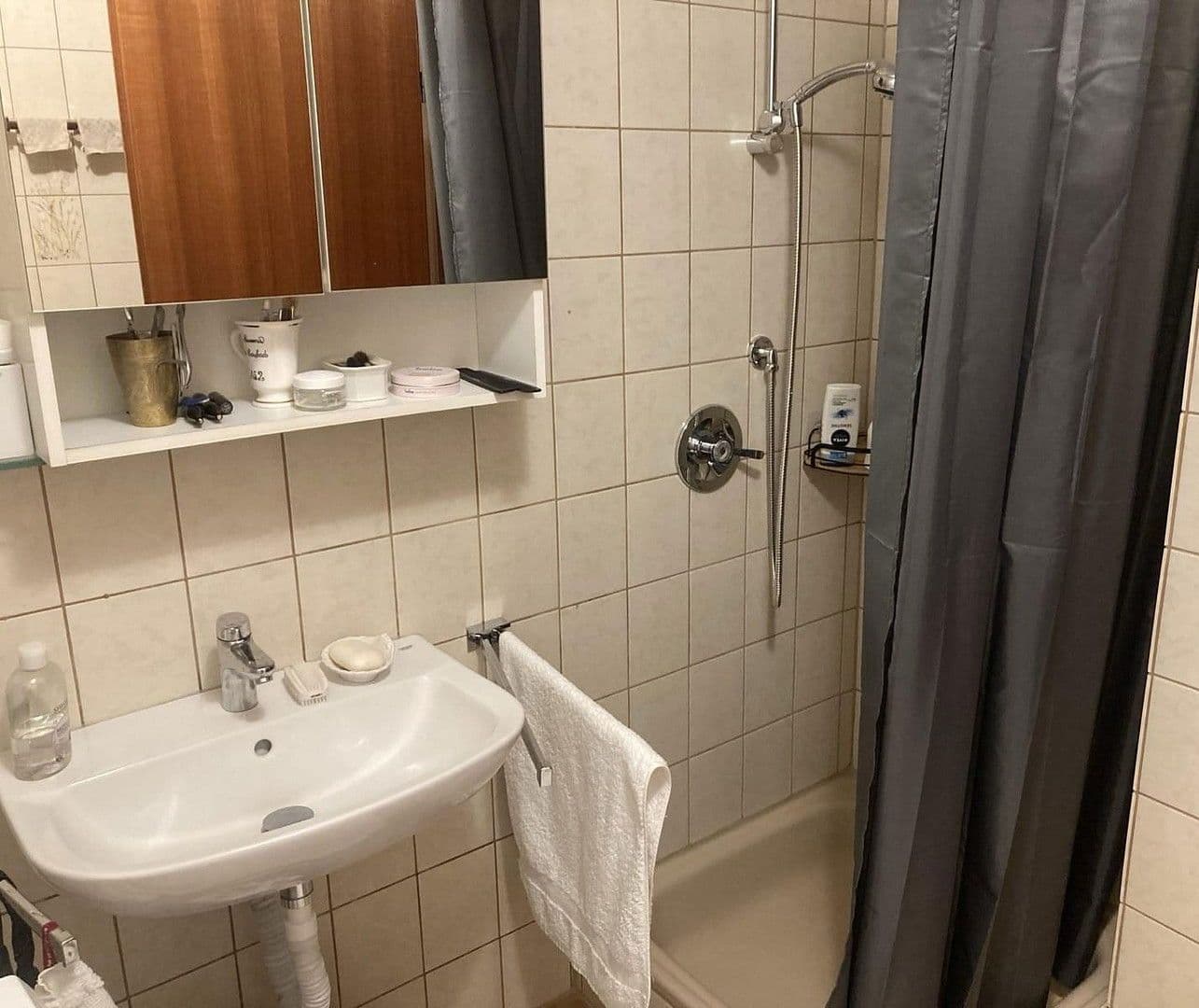 Prenájom bytu 3-izbový 86 m², Kaiserstr 6, Buchen (Odenwald), Bádensko-Wurttembersko Prenájom bytu 3-izbový 86 m², Kaiserstr 6, Buchen (Odenwald), Bádensko-Wurttembersko