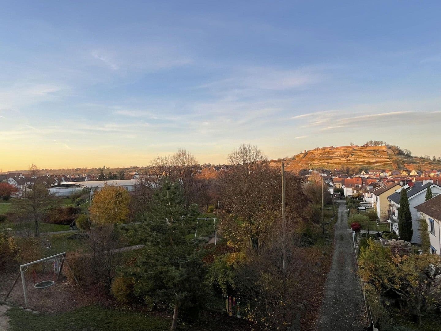 Predaj bytu 3-izbový 91 m², Asperg, Bádensko-Wurttembersko Predaj bytu 3-izbový 91 m², Asperg, Bádensko-Wurttembersko