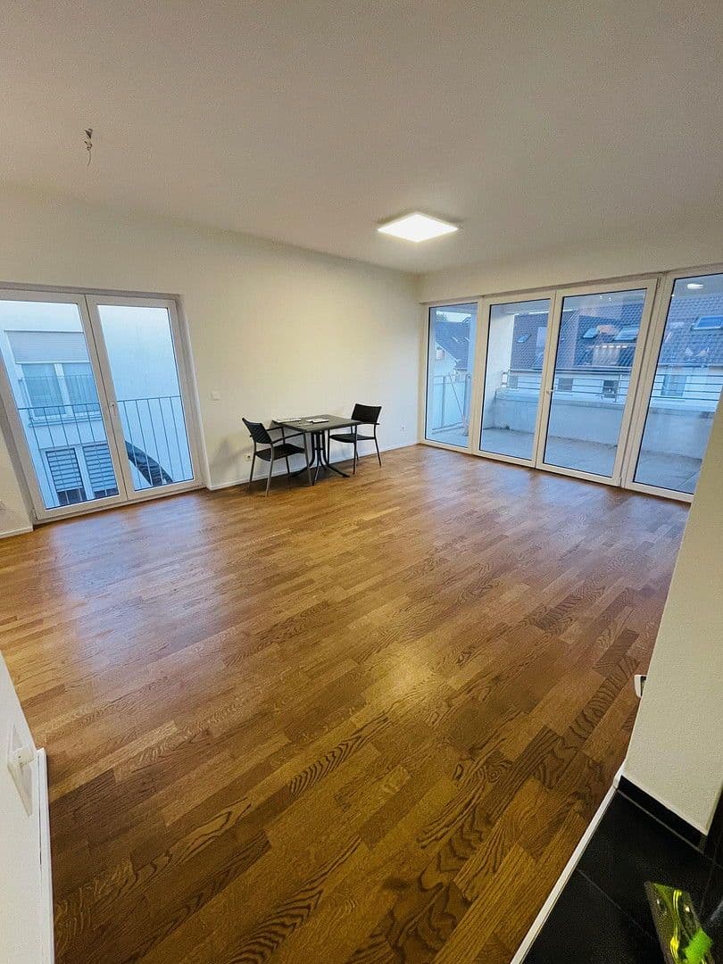 Predaj bytu 3-izbový 91 m², Asperg, Bádensko-Wurttembersko Predaj bytu 3-izbový 91 m², Asperg, Bádensko-Wurttembersko