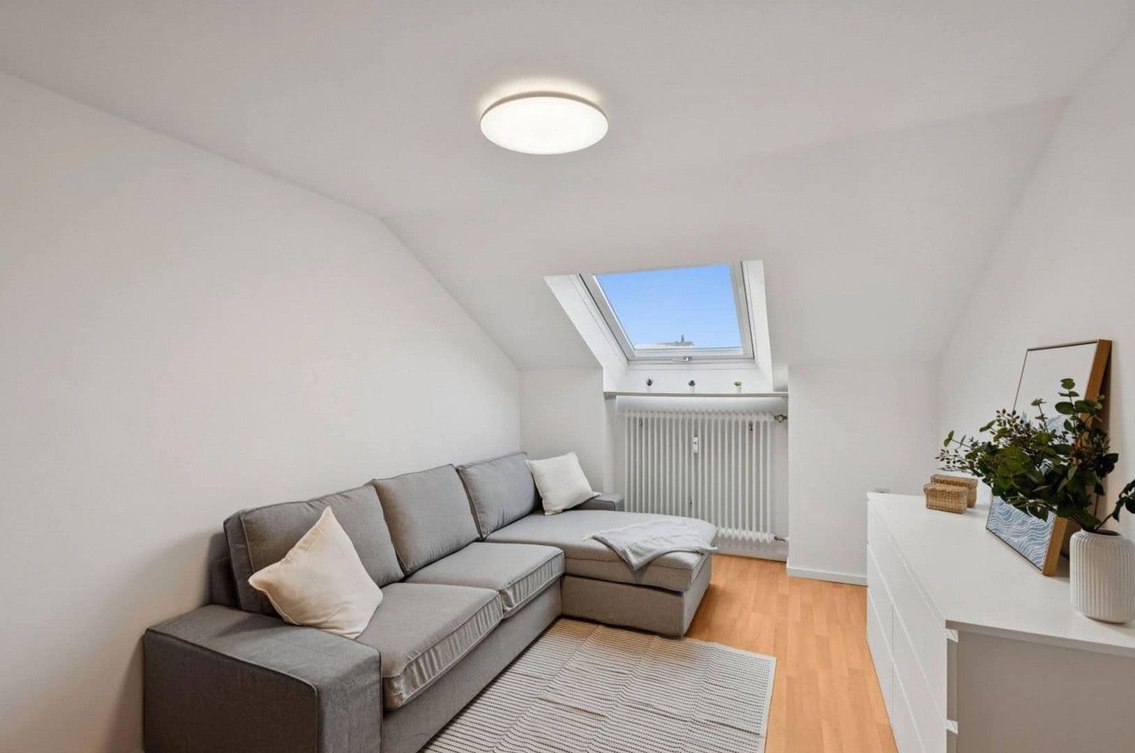 Prenájom bytu 2-izbový 50 m², Elbogenerstr. 7, Dachau, Bavorsko Prenájom bytu 2-izbový 50 m², Elbogenerstr. 7, Dachau, Bavorsko