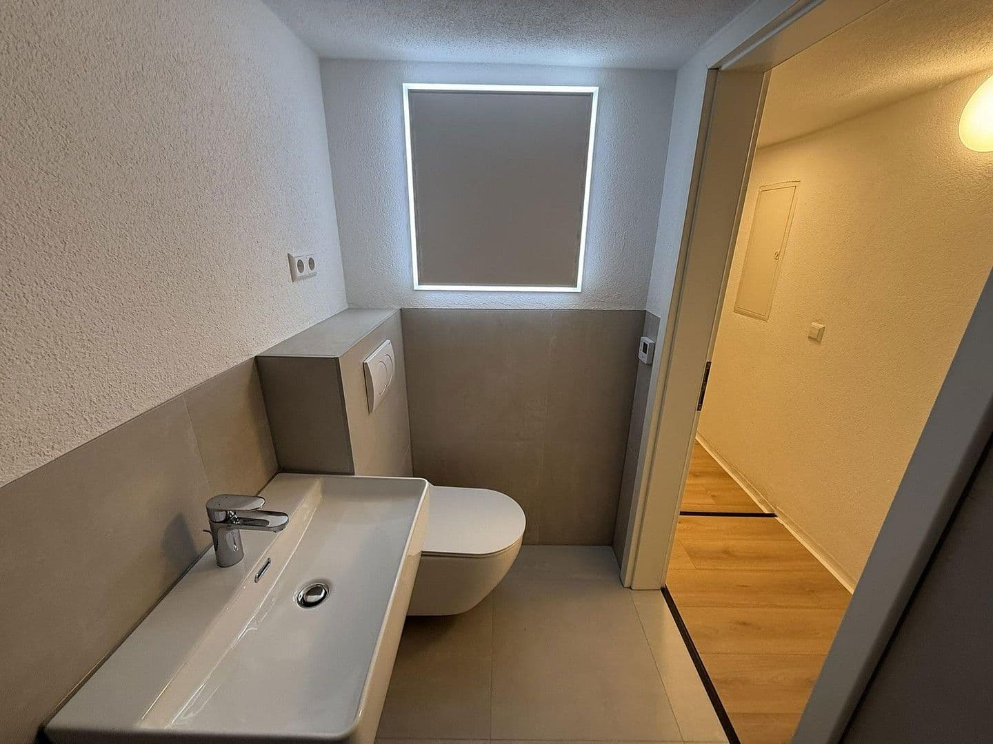 Prenájom bytu 4-izbový 62 m², Schloßstraße 40, Gundelsheim, Bádensko-Wurttembersko Prenájom bytu 4-izbový 62 m², Schloßstraße 40, Gundelsheim, Bádensko-Wurttembersko