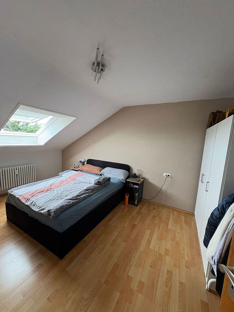 Prenájom bytu 2-izbový 59 m², Stuttgart-Hofen, Bádensko-Wurttembersko Prenájom bytu 2-izbový 59 m², Stuttgart-Hofen, Bádensko-Wurttembersko