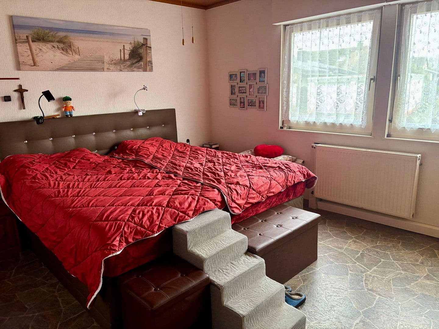 Predaj domu 142 m², pozemek 685 m², Hermann-Hesse-Straße 11, Linkenheim-Hochstetten, Bádensko-Wurttembersko Predaj domu 142 m², pozemek 685 m², Hermann-Hesse-Straße 11, Linkenheim-Hochstetten, Bádensko-Wurttembersko