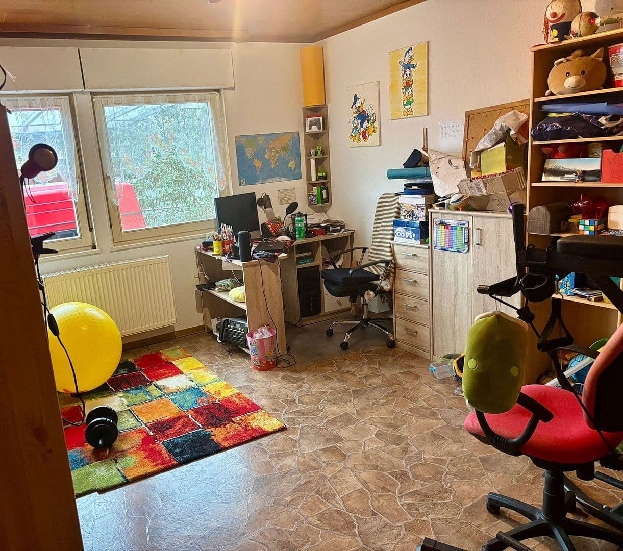 Predaj domu 142 m², pozemek 685 m², Hermann-Hesse-Straße 11, Linkenheim-Hochstetten, Bádensko-Wurttembersko Predaj domu 142 m², pozemek 685 m², Hermann-Hesse-Straße 11, Linkenheim-Hochstetten, Bádensko-Wurttembersko