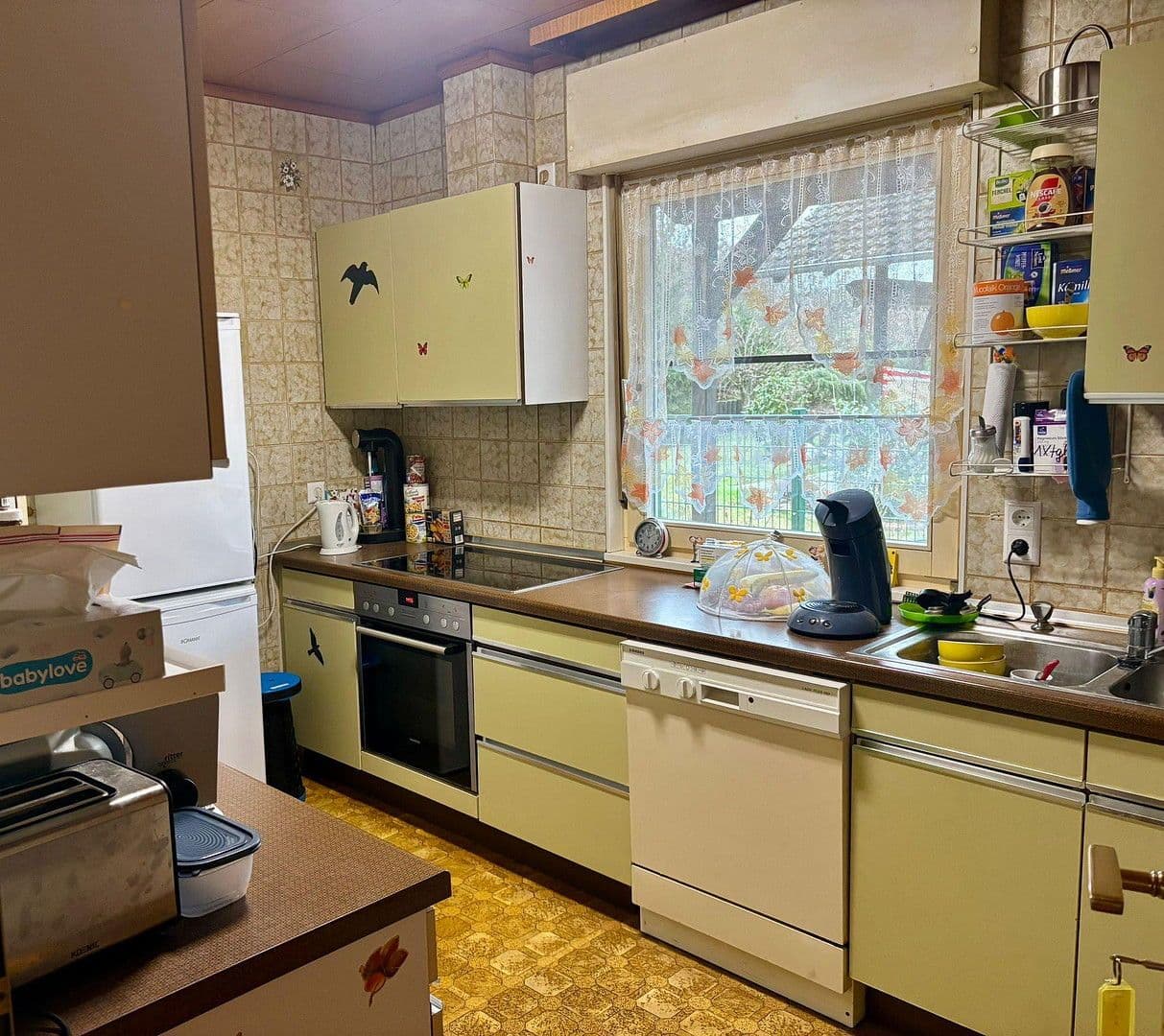 Predaj domu 142 m², pozemek 685 m², Hermann-Hesse-Straße 11, Linkenheim-Hochstetten, Bádensko-Wurttembersko Predaj domu 142 m², pozemek 685 m², Hermann-Hesse-Straße 11, Linkenheim-Hochstetten, Bádensko-Wurttembersko