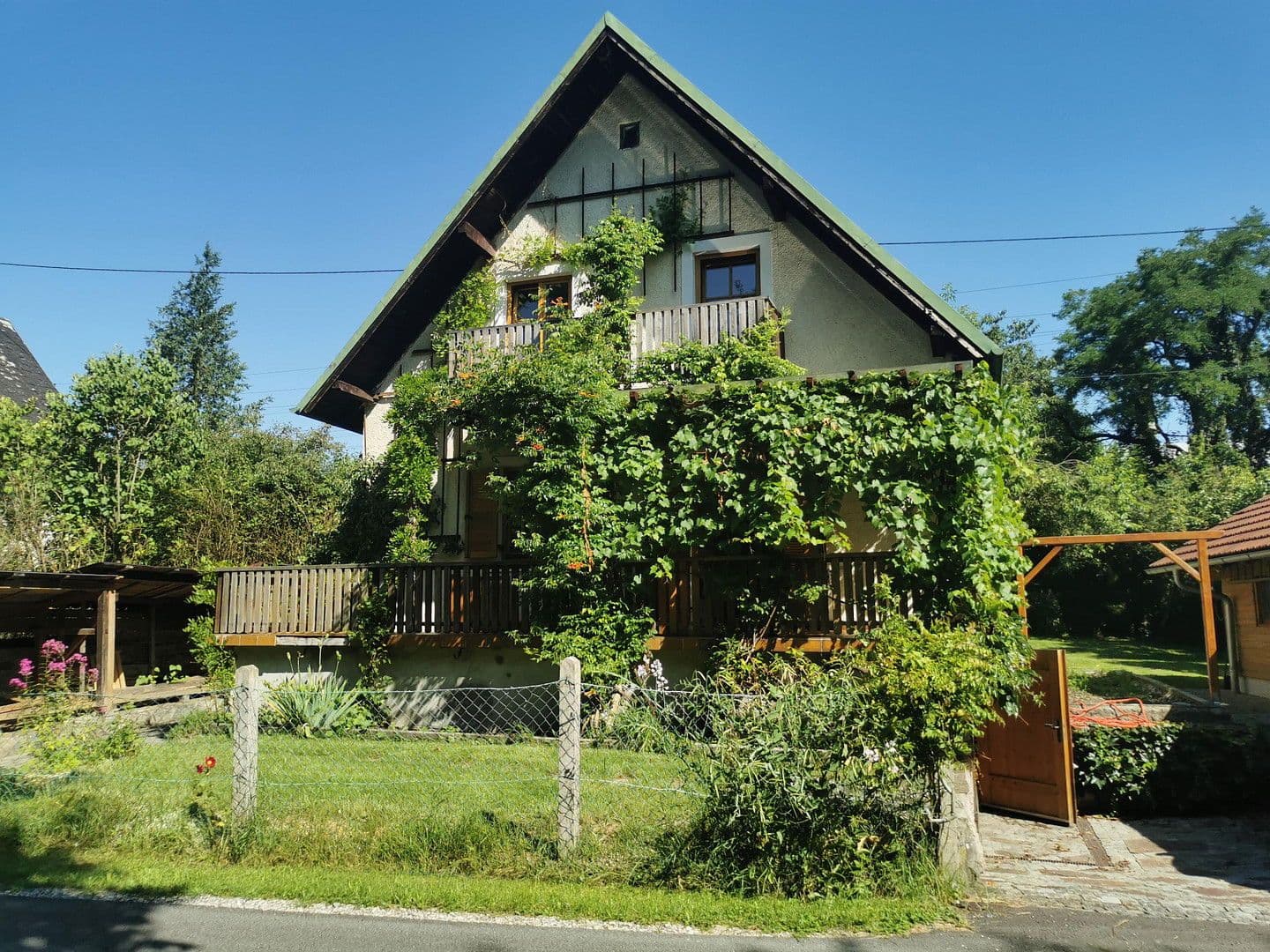 Prenájom domu 110 m², pozemek 700 m², Styriasiedlung 2, Lambach, Horné Rakúsko Prenájom domu 110 m², pozemek 700 m², Styriasiedlung 2, Lambach, Horné Rakúsko