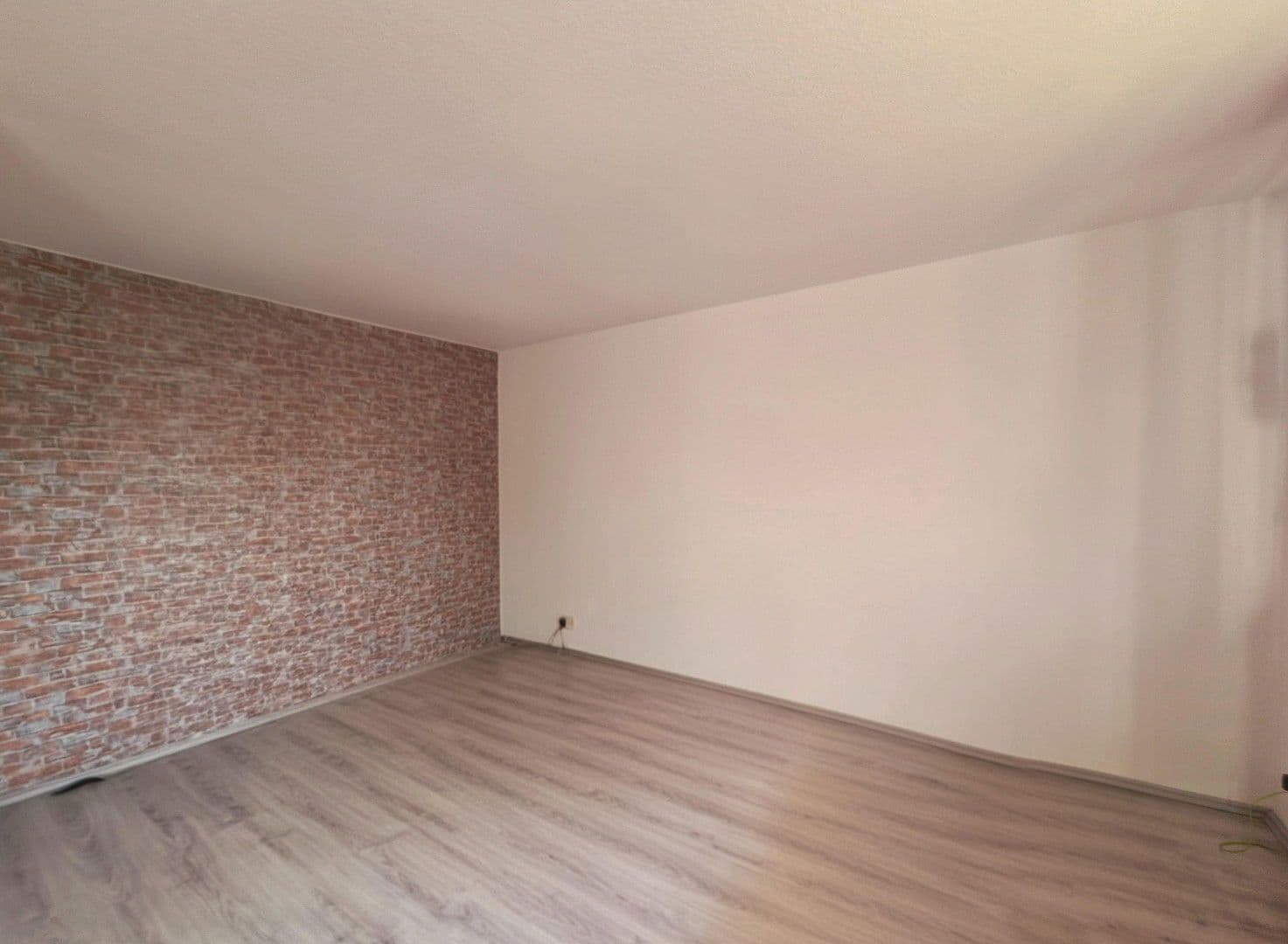 Predaj domu 324 m², pozemek 1.293 m², Garrel, Dolné Sasko Predaj domu 324 m², pozemek 1.293 m², Garrel, Dolné Sasko