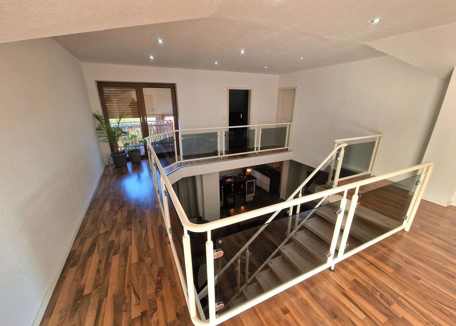 Predaj domu 324 m², pozemek 1.293 m², Garrel, Dolné Sasko Predaj domu 324 m², pozemek 1.293 m², Garrel, Dolné Sasko