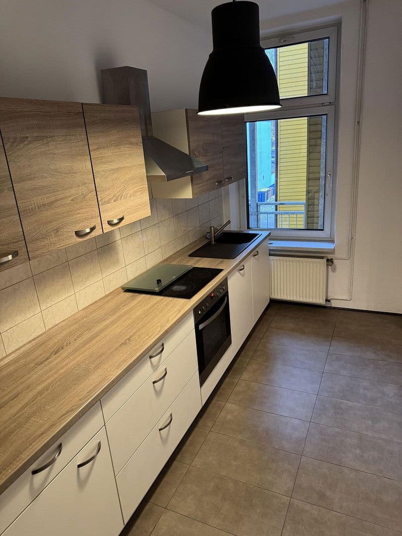 Prenájom bytu 4-izbový 110 m², Altes Dorf 20, Stendal, Sasko-Anhaltsko Prenájom bytu 4-izbový 110 m², Altes Dorf 20, Stendal, Sasko-Anhaltsko