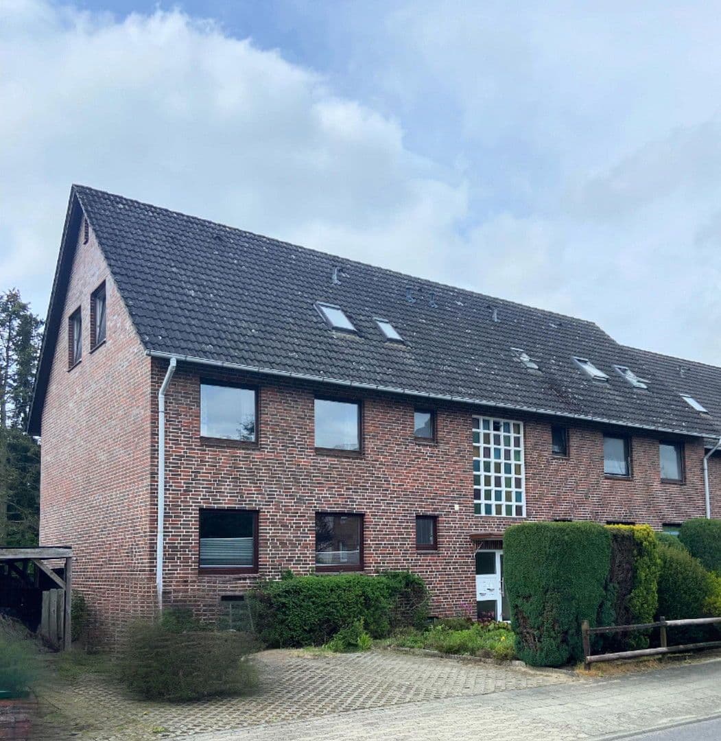 Predaj domu 511 m², pozemek 762 m², Ottostraße 36, Schneverdingen, Dolné Sasko Predaj domu 511 m², pozemek 762 m², Ottostraße 36, Schneverdingen, Dolné Sasko