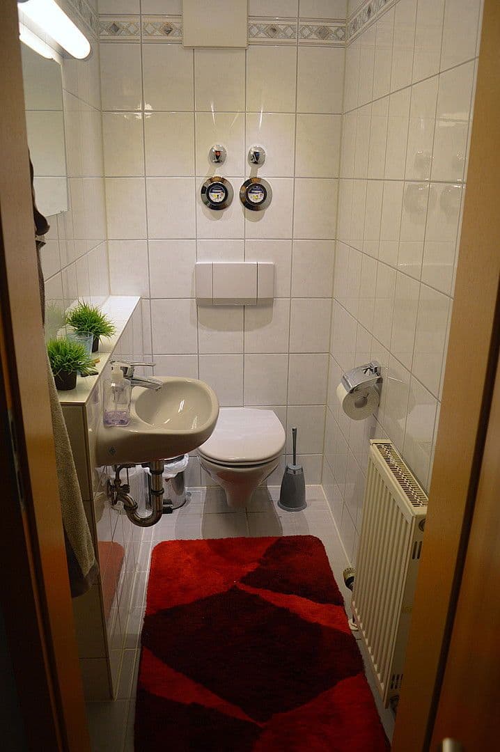 Prenájom bytu 3-izbový 91 m², Nürnberg, Bavorsko Prenájom bytu 3-izbový 91 m², Nürnberg, Bavorsko