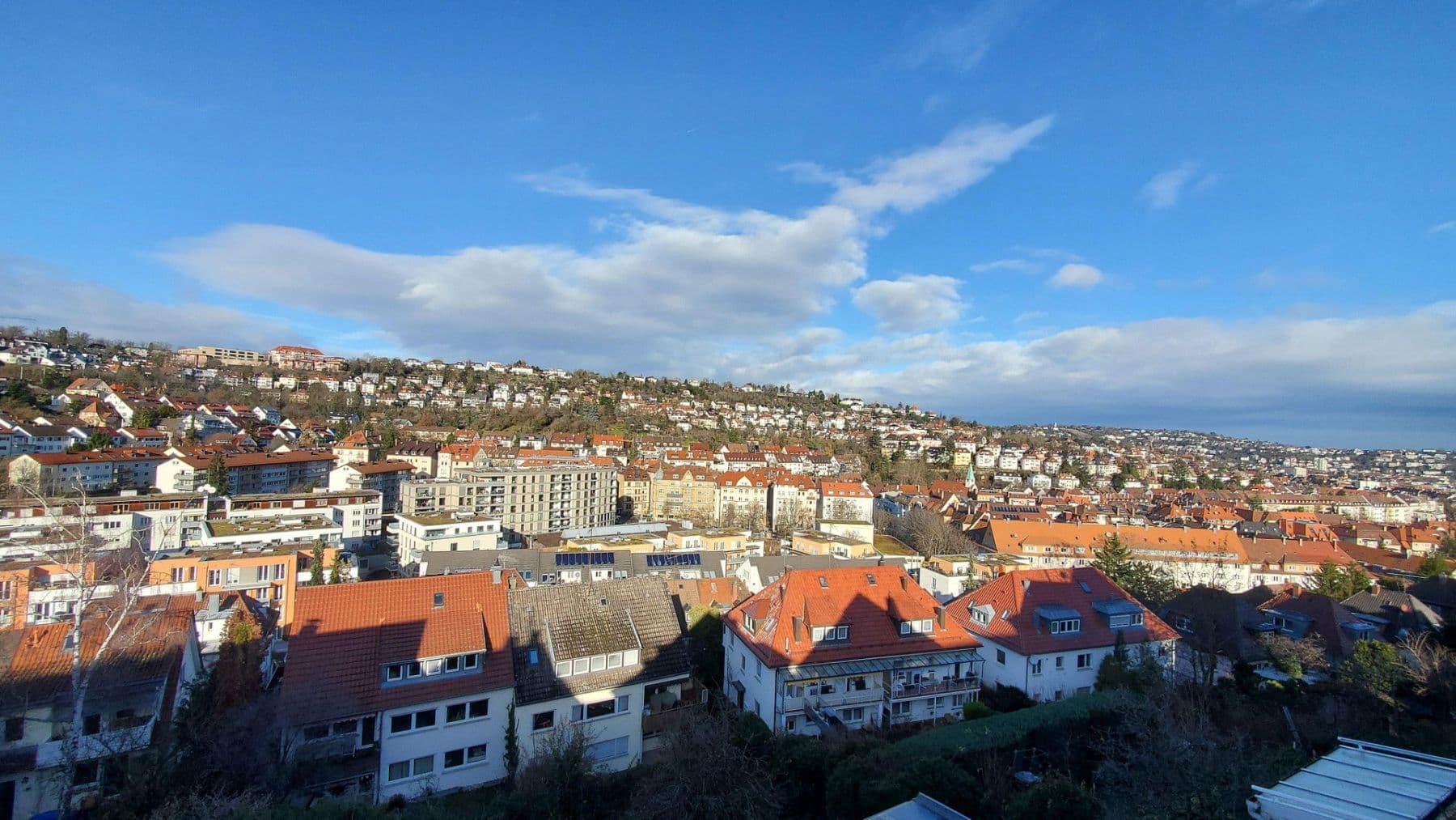 Prenájom bytu 3-izbový 82 m², Stuttgart, Bádensko-Wurttembersko Prenájom bytu 3-izbový 82 m², Stuttgart, Bádensko-Wurttembersko