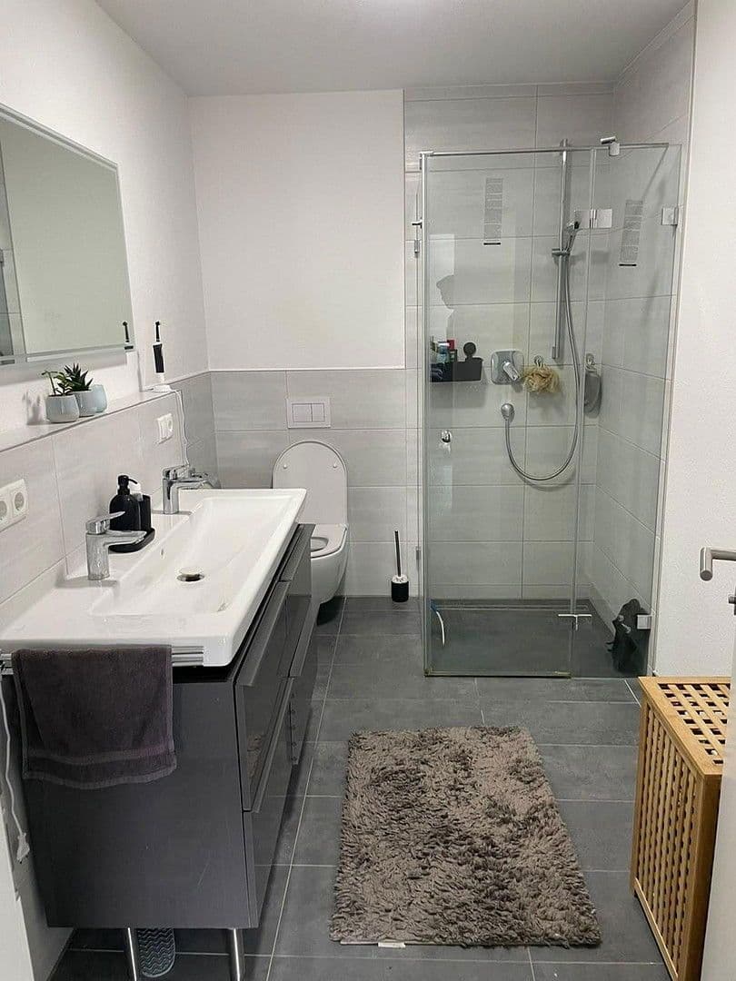 Prenájom bytu 2-izbový 60 m², Im Acker 58a, Rheinland-Pfalz - Koblenz, Porýnie-Falcko Prenájom bytu 2-izbový 60 m², Im Acker 58a, Rheinland-Pfalz - Koblenz, Porýnie-Falcko