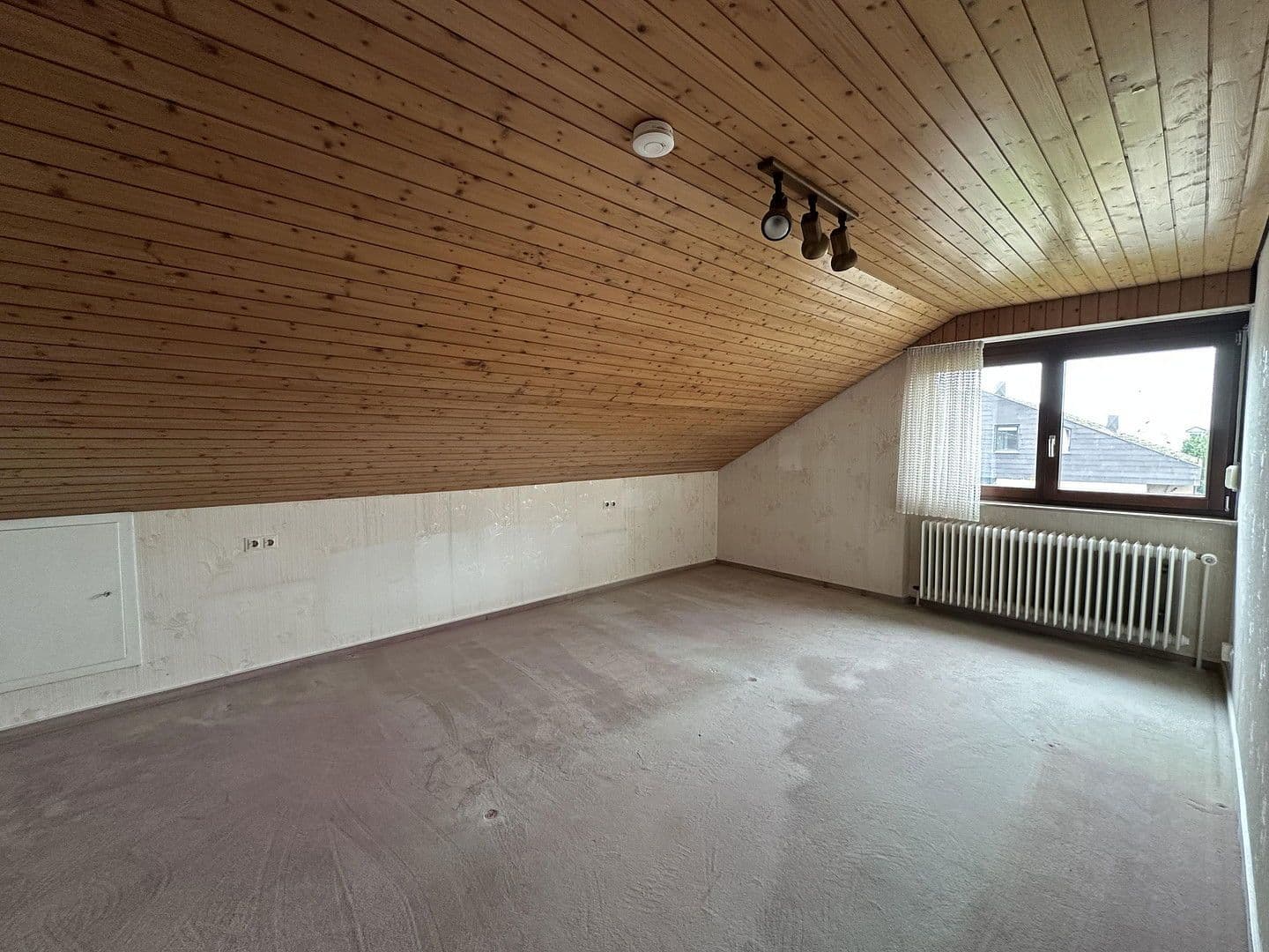 Predaj domu 137 m², pozemek 305 m², Remshalden, Bádensko-Wurttembersko Predaj domu 137 m², pozemek 305 m², Remshalden, Bádensko-Wurttembersko