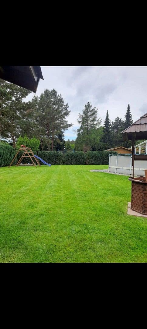 Predaj domu 135 m², pozemek 698 m², Falkensee, Brandenbursko Predaj domu 135 m², pozemek 698 m², Falkensee, Brandenbursko