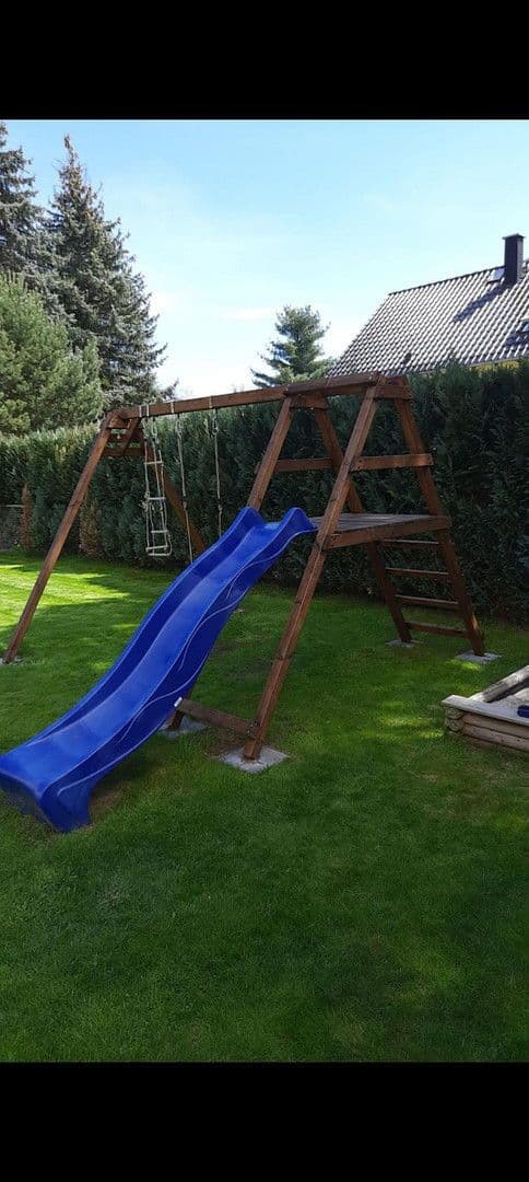 Predaj domu 135 m², pozemek 698 m², Falkensee, Brandenbursko Predaj domu 135 m², pozemek 698 m², Falkensee, Brandenbursko