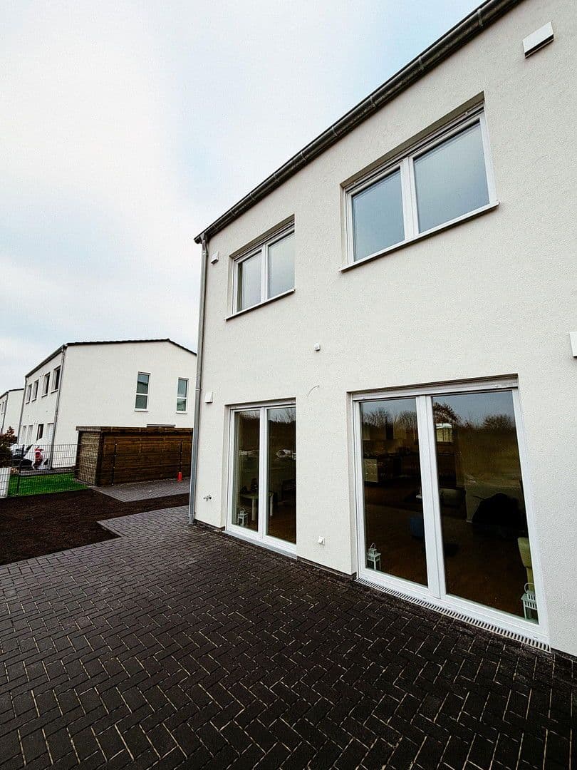 Prenájom domu 102 m², pozemek 150 m², Heidesee, Brandenbursko Prenájom domu 102 m², pozemek 150 m², Heidesee, Brandenbursko