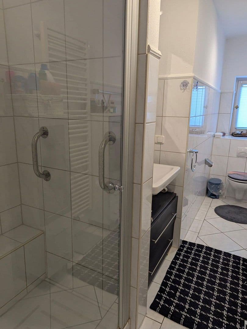 Predaj domu 234 m², pozemek 763 m², Laubensteinweg 10, Frasdorf, Bavorsko Predaj domu 234 m², pozemek 763 m², Laubensteinweg 10, Frasdorf, Bavorsko