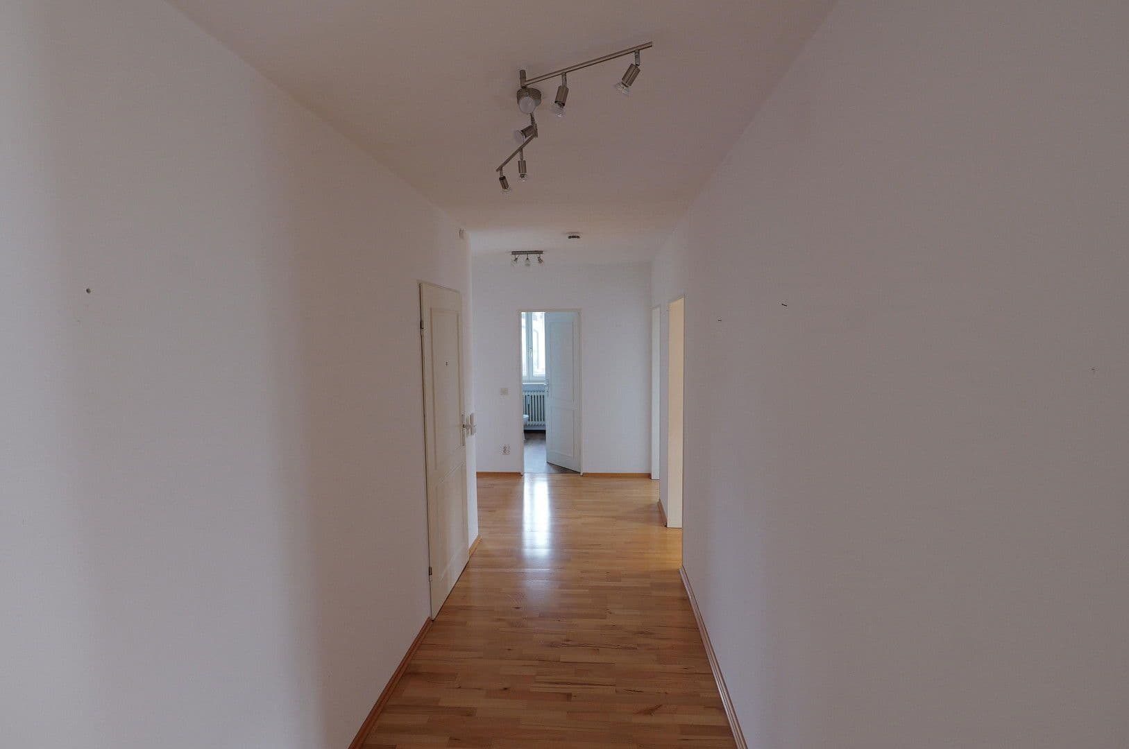 Predaj domu 234 m², pozemek 763 m², Laubensteinweg 10, Frasdorf, Bavorsko Predaj domu 234 m², pozemek 763 m², Laubensteinweg 10, Frasdorf, Bavorsko