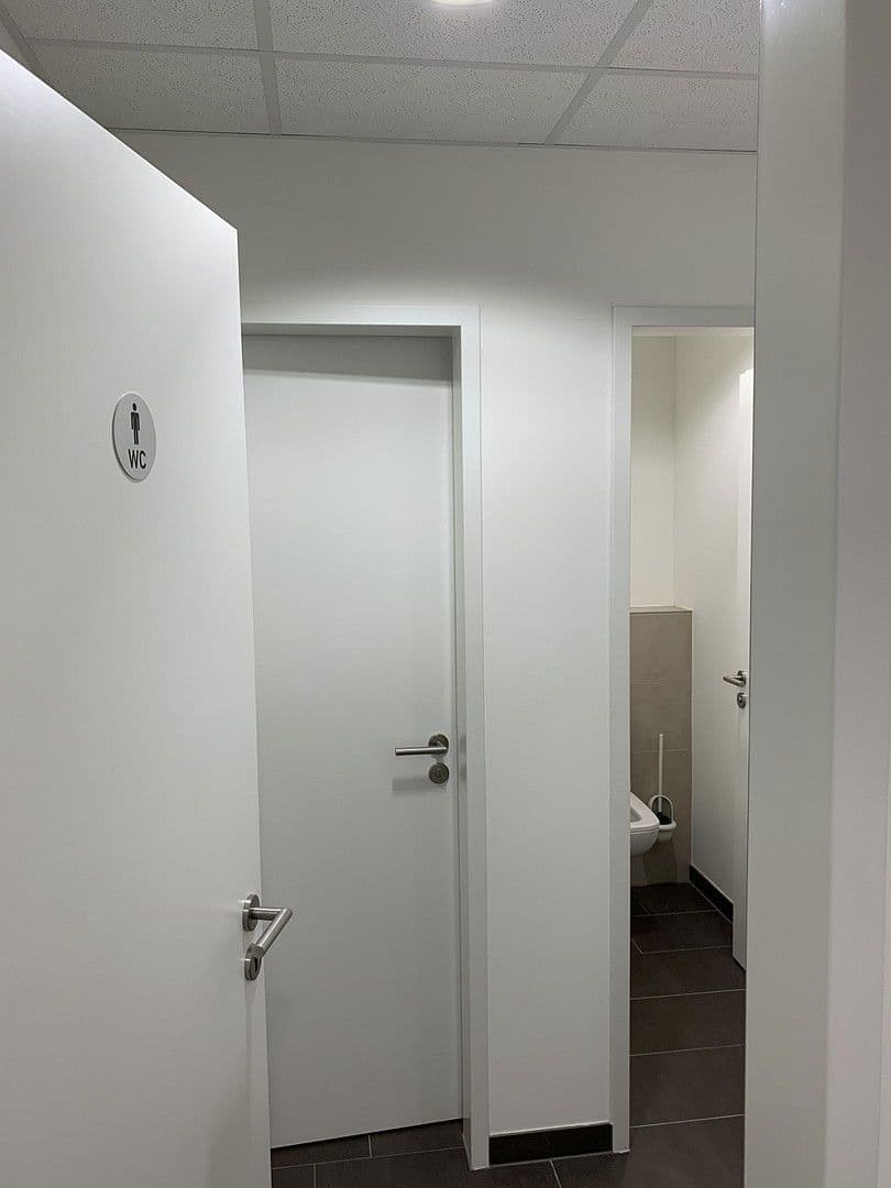 Prenájom kancelárie 222 m², Hamburg, Hamburg Prenájom kancelárie 222 m², Hamburg, Hamburg